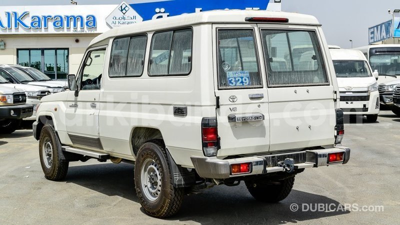 Big with watermark toyota land cruiser uganda import dubai 9760