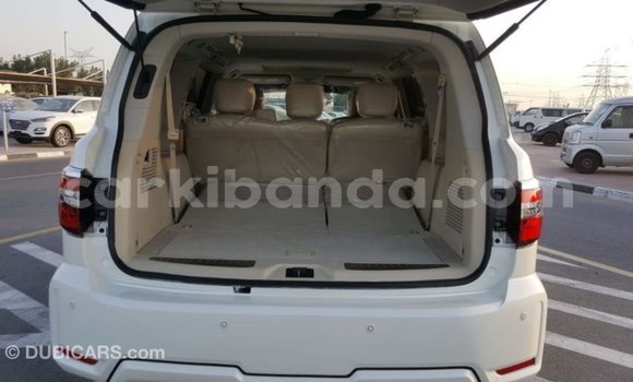 Gura Imported Nissan Patrol White Imodoka i Import - Dubai mu Uganda Gura Imported Nissan Patrol White Imodoka i Import - Dubai mu Uganda