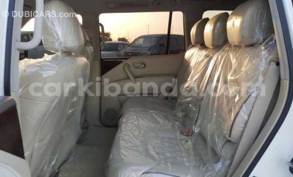 Gura Imported Nissan Patrol White Imodoka i Import - Dubai mu Uganda Gura Imported Nissan Patrol White Imodoka i Import - Dubai mu Uganda