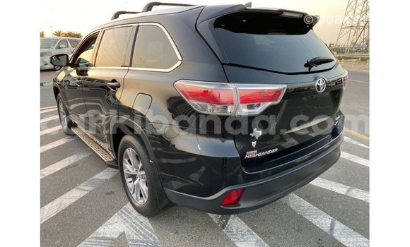 Gura Imported Toyota Highlander Black Imodoka i Import - Dubai mu Uganda Gura Imported Toyota Highlander Black Imodoka i Import - Dubai mu Uganda