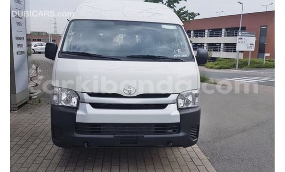 Buy Import Toyota Hiace White Car in Import - Dubai in Uganda Buy Import Toyota Hiace White Car in Import - Dubai in Uganda