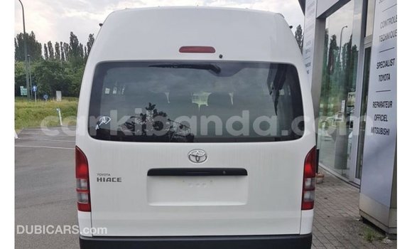 Buy Import Toyota Hiace White Car in Import - Dubai in Uganda Buy Import Toyota Hiace White Car in Import - Dubai in Uganda