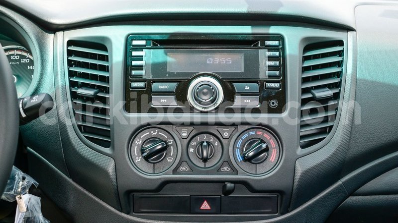 Big with watermark mitsubishi l200 uganda import dubai 9777