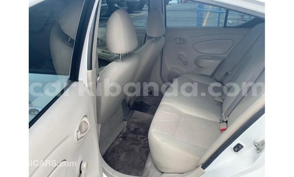 Gura Imported Nissan Sunny White Imodoka i Import - Dubai mu Uganda Gura Imported Nissan Sunny White Imodoka i Import - Dubai mu Uganda