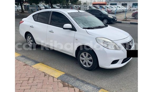 Gura Imported Nissan Sunny White Imodoka i Import - Dubai mu Uganda Gura Imported Nissan Sunny White Imodoka i Import - Dubai mu Uganda