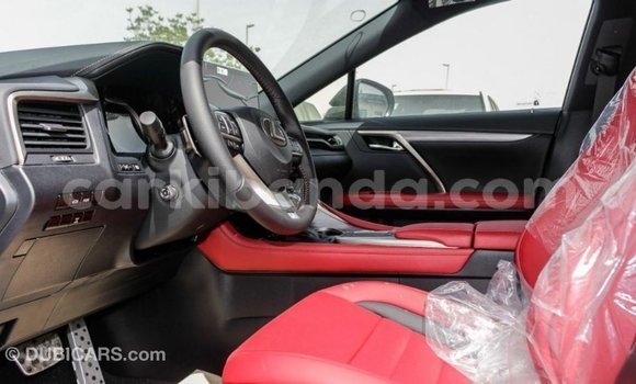 Acheter Import Voiture Lexus RX 300 Blanc à Import - Dubai, Ouganda Acheter Import Voiture Lexus RX 300 Blanc à Import - Dubai, Ouganda