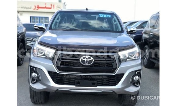 Nunua Imported Toyota Hilux Nyingine Gari ndani ya Import - Dubai nchini Uganda Nunua Imported Toyota Hilux Nyingine Gari ndani ya Import - Dubai nchini Uganda