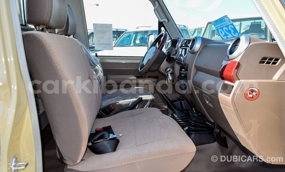 Buy Import Toyota Land Cruiser Beige Car in Import - Dubai in Uganda Buy Import Toyota Land Cruiser Beige Car in Import - Dubai in Uganda