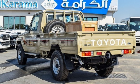 Buy Import Toyota Land Cruiser Beige Car in Import - Dubai in Uganda Buy Import Toyota Land Cruiser Beige Car in Import - Dubai in Uganda