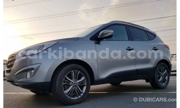Nunua Imported Hyundai Tucson Nyingine Gari ndani ya Import - Dubai nchini Uganda Nunua Imported Hyundai Tucson Nyingine Gari ndani ya Import - Dubai nchini Uganda