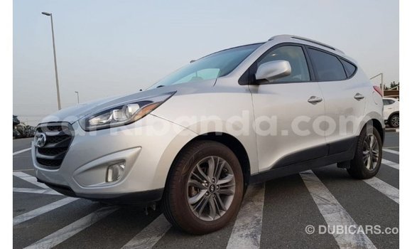 Nunua Imported Hyundai Tucson Nyingine Gari ndani ya Import - Dubai nchini Uganda Nunua Imported Hyundai Tucson Nyingine Gari ndani ya Import - Dubai nchini Uganda
