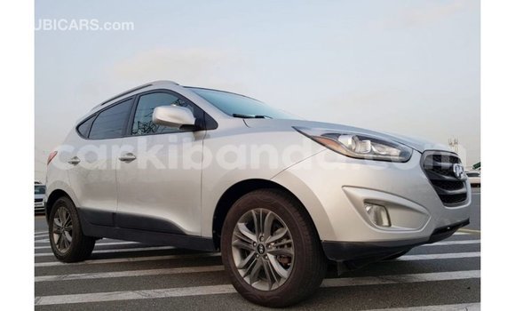 Nunua Imported Hyundai Tucson Nyingine Gari ndani ya Import - Dubai nchini Uganda Nunua Imported Hyundai Tucson Nyingine Gari ndani ya Import - Dubai nchini Uganda