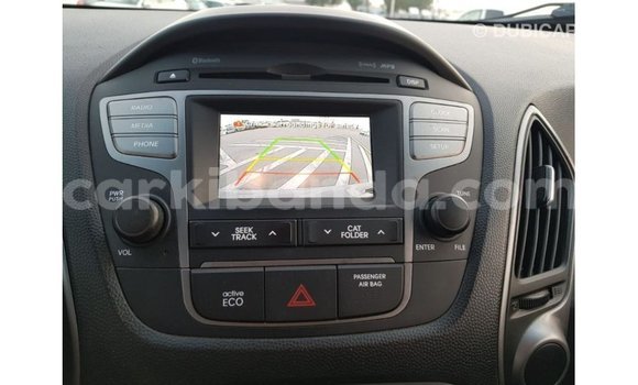 Nunua Imported Hyundai Tucson Nyingine Gari ndani ya Import - Dubai nchini Uganda Nunua Imported Hyundai Tucson Nyingine Gari ndani ya Import - Dubai nchini Uganda