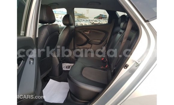 Nunua Imported Hyundai Tucson Nyingine Gari ndani ya Import - Dubai nchini Uganda Nunua Imported Hyundai Tucson Nyingine Gari ndani ya Import - Dubai nchini Uganda