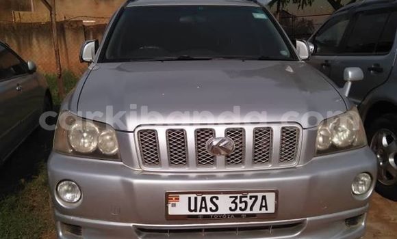 Buy Used Toyota Kluger Silver Car in Kampala in Uganda Buy Used Toyota Kluger Silver Car in Kampala in Uganda