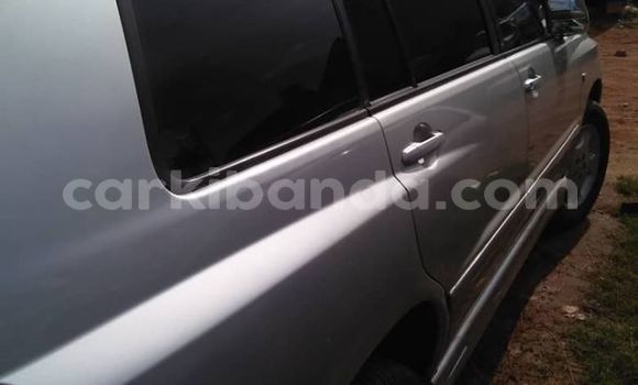 Buy Used Toyota Kluger Silver Car in Kampala in Uganda Buy Used Toyota Kluger Silver Car in Kampala in Uganda