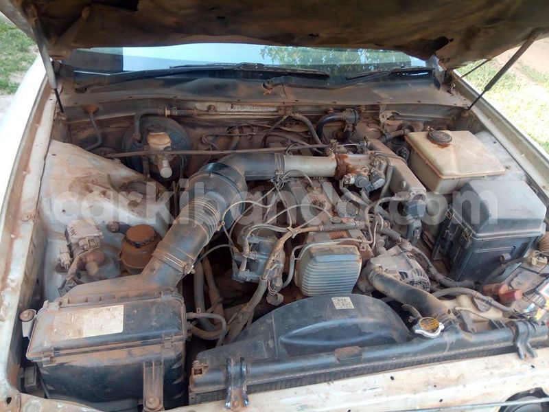 Big with watermark toyota cresta uganda kampala 9815