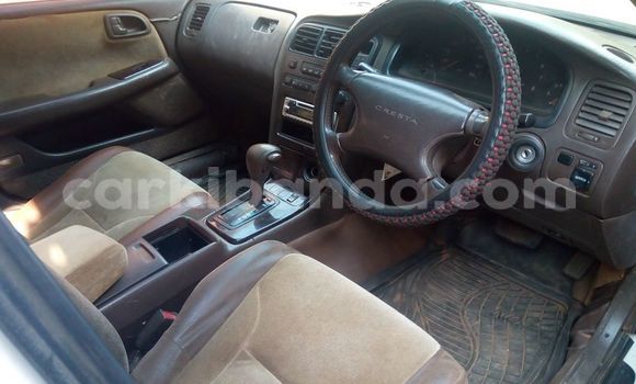 Buy Used Toyota Cresta White Car in Kampala in Uganda Buy Used Toyota Cresta White Car in Kampala in Uganda