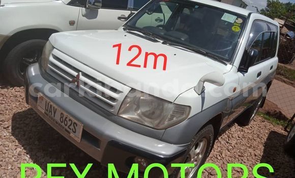 Buy Used Mitsubishi Pajero iO White Car in Kampala in Uganda Buy Used Mitsubishi Pajero iO White Car in Kampala in Uganda