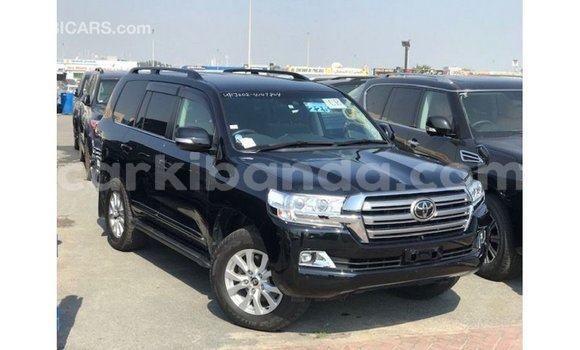 Gura Imported Toyota Land Cruiser Black Imodoka i Import - Dubai mu Uganda Gura Imported Toyota Land Cruiser Black Imodoka i Import - Dubai mu Uganda