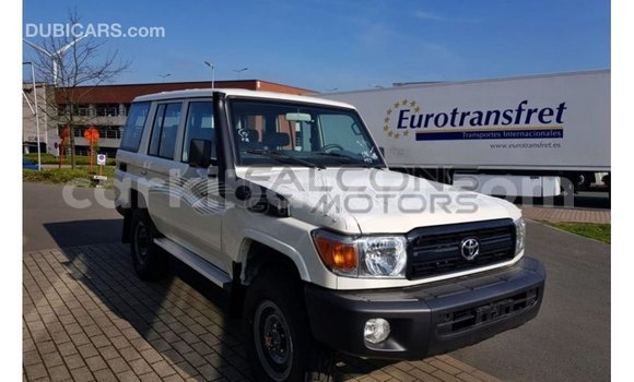 Buy Import Toyota Land Cruiser White Car in Import - Dubai in Uganda Buy Import Toyota Land Cruiser White Car in Import - Dubai in Uganda