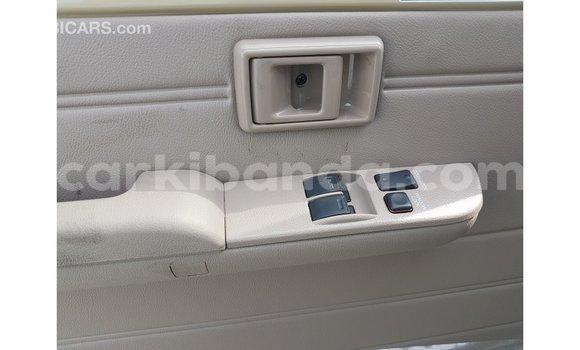 Gura Imported Toyota Land Cruiser Beige Imodoka i Import - Dubai mu Uganda Gura Imported Toyota Land Cruiser Beige Imodoka i Import - Dubai mu Uganda