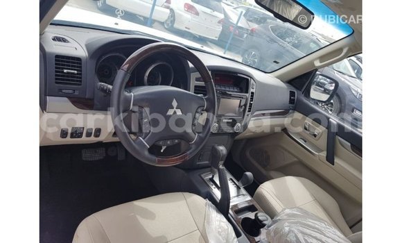 Nunua Imported Mitsubishi Pajero Nyekundu Gari ndani ya Import - Dubai nchini Uganda Nunua Imported Mitsubishi Pajero Nyekundu Gari ndani ya Import - Dubai nchini Uganda
