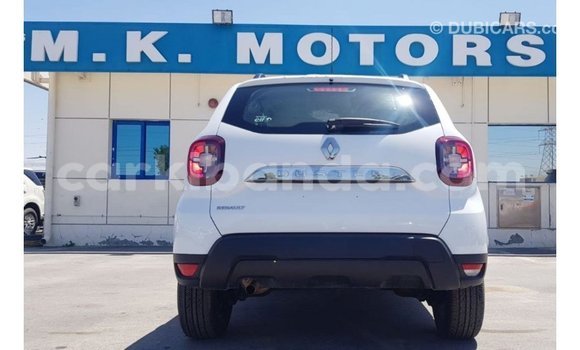 Nunua Imported Renault 19 Nyeupe Gari ndani ya Import - Dubai nchini Uganda Nunua Imported Renault 19 Nyeupe Gari ndani ya Import - Dubai nchini Uganda