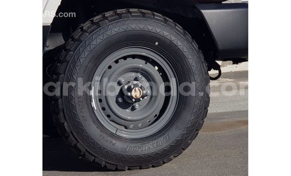 Buy Import Toyota Land Cruiser White Car in Import - Dubai in Uganda Buy Import Toyota Land Cruiser White Car in Import - Dubai in Uganda