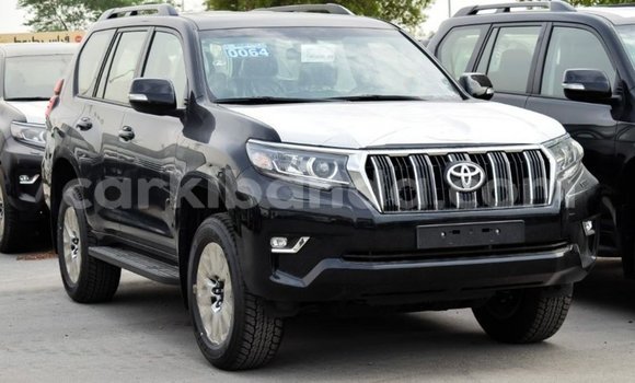 Gura Imported Toyota Prado Black Imodoka i Import - Dubai mu Uganda Gura Imported Toyota Prado Black Imodoka i Import - Dubai mu Uganda
