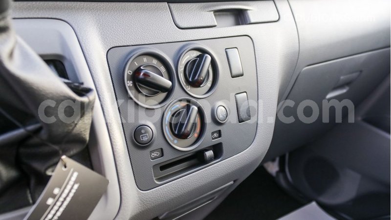 Big with watermark nissan urvan uganda import dubai 9886