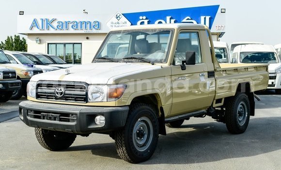 Buy Import Toyota Land Cruiser Beige Car in Import - Dubai in Uganda Buy Import Toyota Land Cruiser Beige Car in Import - Dubai in Uganda