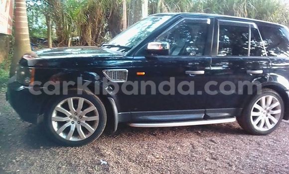Nunua Ilio tumika Land Rover Range Rover Nyeusi Gari ndani ya Kampala nchini Uganda Nunua Ilio tumika Land Rover Range Rover Nyeusi Gari ndani ya Kampala nchini Uganda