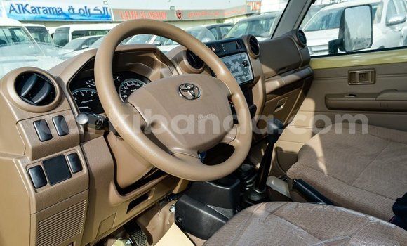 Buy Import Toyota Land Cruiser Beige Car in Import - Dubai in Uganda Buy Import Toyota Land Cruiser Beige Car in Import - Dubai in Uganda