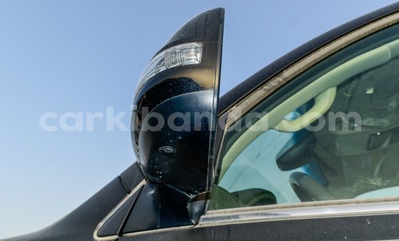 Acheter Import Voiture Toyota Land Cruiser Noir à Import - Dubai, Ouganda Acheter Import Voiture Toyota Land Cruiser Noir à Import - Dubai, Ouganda