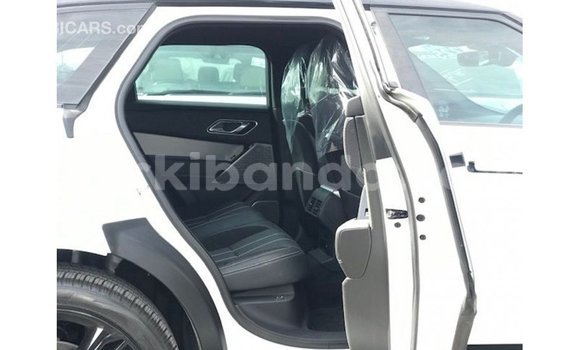 Nunua Imported Land Rover Range Rover Nyeupe Gari ndani ya Import - Dubai nchini Uganda Nunua Imported Land Rover Range Rover Nyeupe Gari ndani ya Import - Dubai nchini Uganda