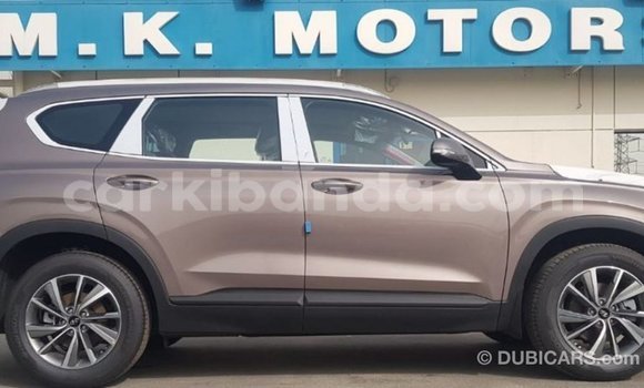 Nunua Imported Hyundai Santa Fe Nyingine Gari ndani ya Import - Dubai nchini Uganda Nunua Imported Hyundai Santa Fe Nyingine Gari ndani ya Import - Dubai nchini Uganda