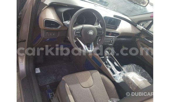Nunua Imported Hyundai Santa Fe Nyingine Gari ndani ya Import - Dubai nchini Uganda Nunua Imported Hyundai Santa Fe Nyingine Gari ndani ya Import - Dubai nchini Uganda