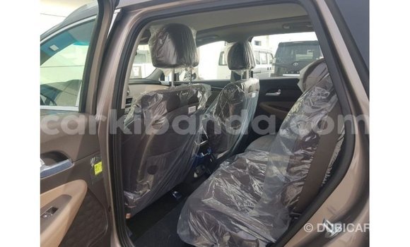 Nunua Imported Hyundai Santa Fe Nyingine Gari ndani ya Import - Dubai nchini Uganda Nunua Imported Hyundai Santa Fe Nyingine Gari ndani ya Import - Dubai nchini Uganda