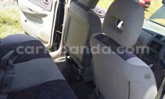 Gura Yakoze Mazda Premacy Black Imodoka i Kampala mu Uganda Gura Yakoze Mazda Premacy Black Imodoka i Kampala mu Uganda