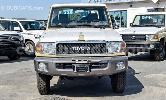 Buy Import Toyota Land Cruiser Beige Car in Import - Dubai in Uganda Buy Import Toyota Land Cruiser Beige Car in Import - Dubai in Uganda
