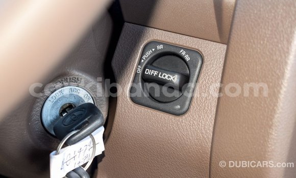 Buy Import Toyota Land Cruiser Beige Car in Import - Dubai in Uganda Buy Import Toyota Land Cruiser Beige Car in Import - Dubai in Uganda
