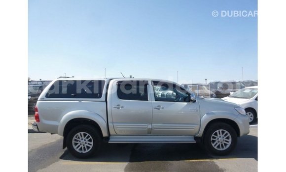 Gura Imported Toyota Hilux Other Imodoka i Import - Dubai mu Uganda Gura Imported Toyota Hilux Other Imodoka i Import - Dubai mu Uganda