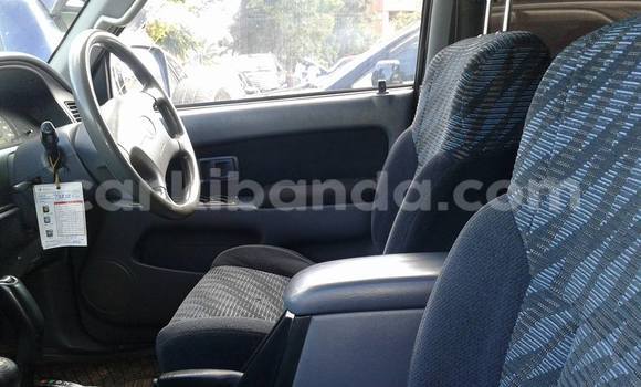 Gura Yakoze Toyota Surf Black Imodoka i Kampala mu Uganda Gura Yakoze Toyota Surf Black Imodoka i Kampala mu Uganda