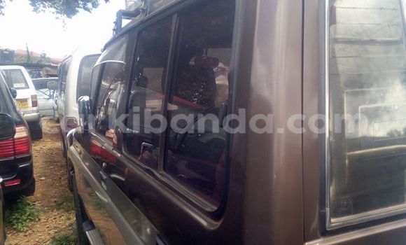 Buy Used Toyota Land Cruiser Silver Car in Kampala in Uganda Buy Used Toyota Land Cruiser Silver Car in Kampala in Uganda