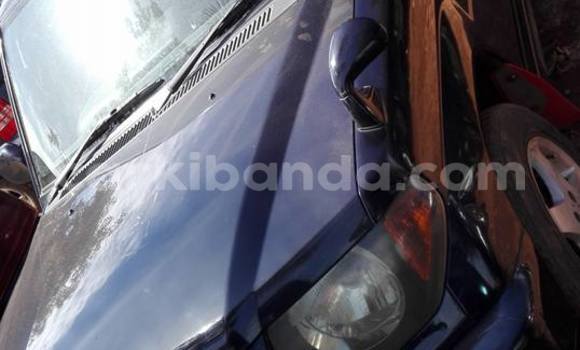 Gura Yakoze Mitsubishi Pajero Black Imodoka i Kampala mu Uganda Gura Yakoze Mitsubishi Pajero Black Imodoka i Kampala mu Uganda