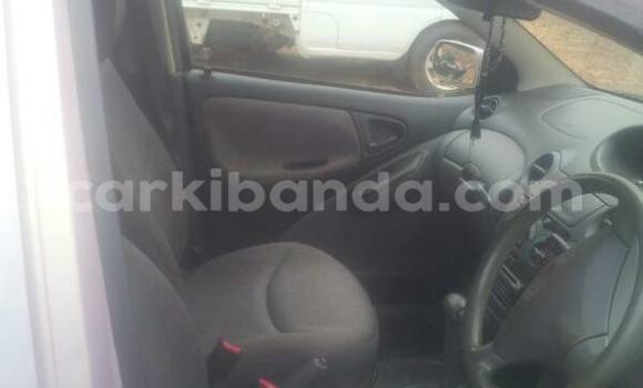 Gura Yakoze Toyota Vitz Other Imodoka i Kampala mu Uganda Gura Yakoze Toyota Vitz Other Imodoka i Kampala mu Uganda