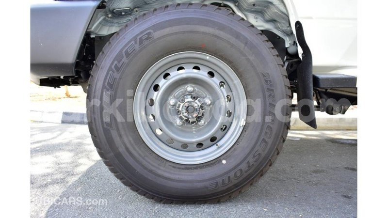 Big with watermark toyota land cruiser uganda import dubai 9945