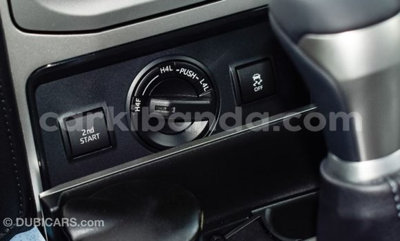 Acheter Import Voiture Toyota Prado Noir à Import - Dubai, Ouganda Acheter Import Voiture Toyota Prado Noir à Import - Dubai, Ouganda