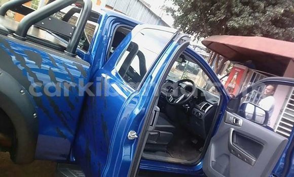 Gura Yakoze Ford Ranger Blue Imodoka i Kampala mu Uganda Gura Yakoze Ford Ranger Blue Imodoka i Kampala mu Uganda